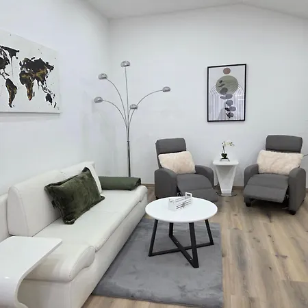 Kings Apartament *